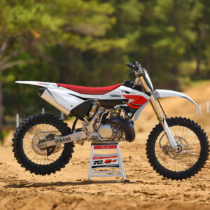 Alternative view of YZ250 70-ÅRS JUBILÆUMSUDGAVE 2026