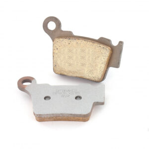 DP BREMSEKLODSER, BAG