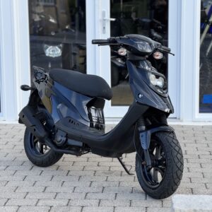 Alternative view of PGO Hot 50 SP